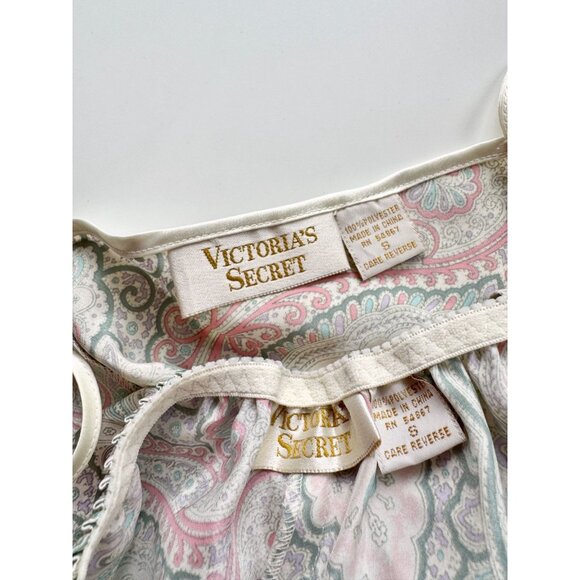 Vintage VICTORIA'S SECRET Paisley Satin Camisole Tap Pants Shorts Set, Size S - Picture 9 of 10